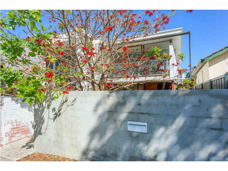 87A Winthrop Ave, Nedlands WA 6009