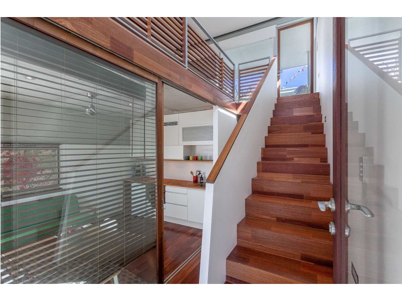 87A Winthrop Ave, Nedlands WA 6009