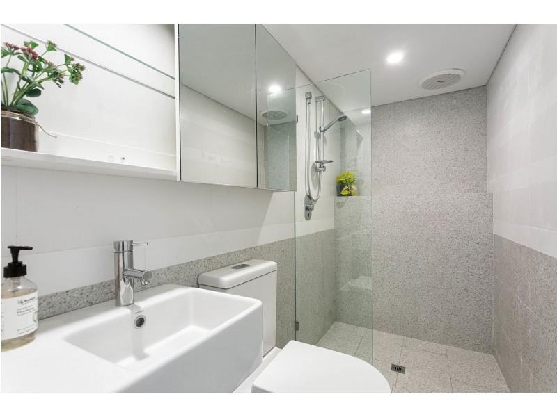 87A Winthrop Ave, Nedlands WA 6009