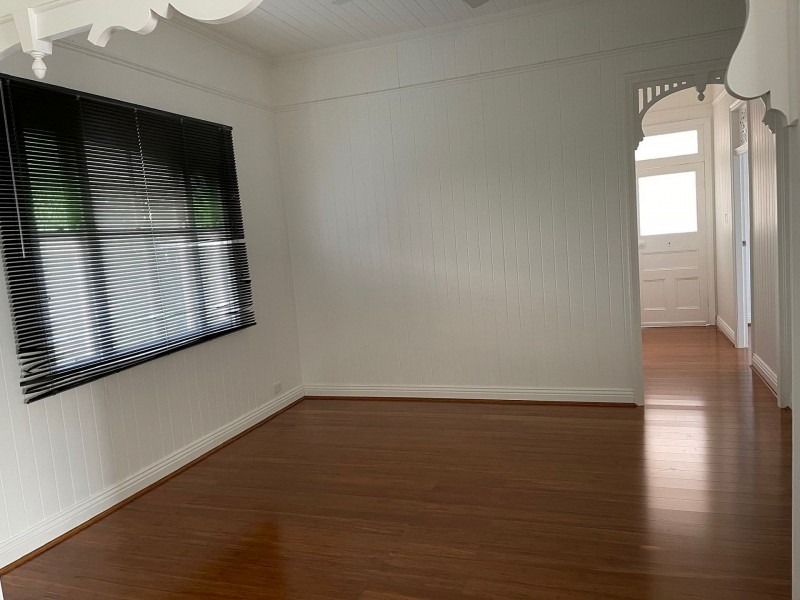 190 Bapaume Rd, Holland Park West QLD 4121