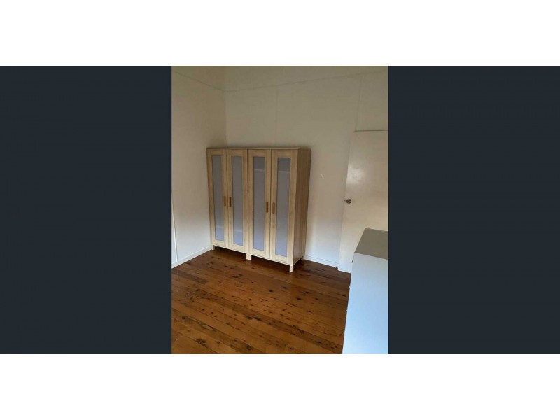 9 Sibyl St, Southport QLD 4215