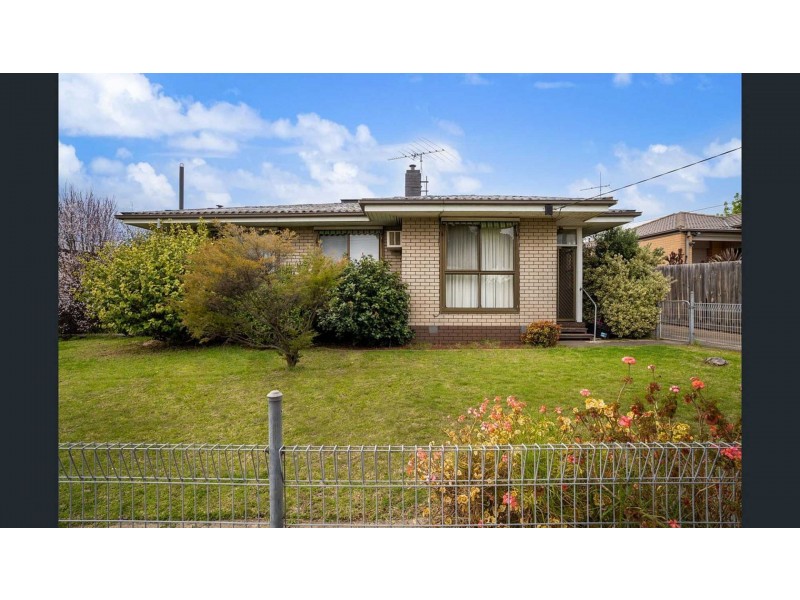 24 Camellia Cres, Norlane VIC 3214