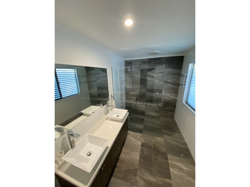 47-57 Kureelpa Falls Rd, Kureelpa QLD 4560