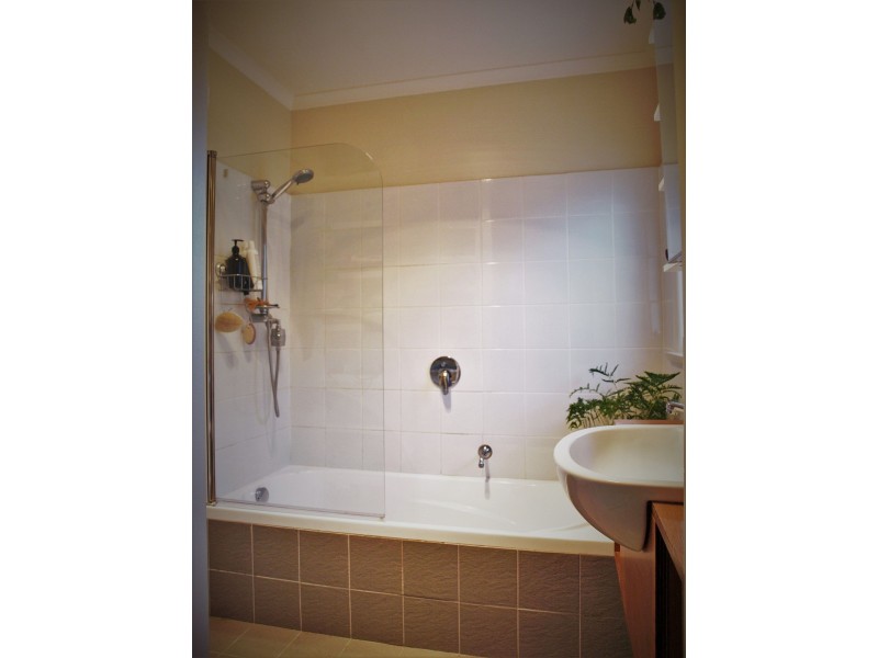 1/2 Dumas Pl, Moonah TAS 7009