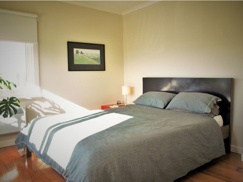 1/2 Dumas Pl, Moonah TAS 7009