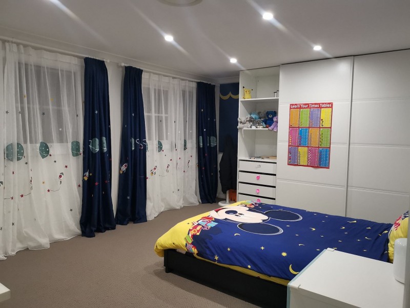 13 Peace Cres, Balgownie NSW 2519