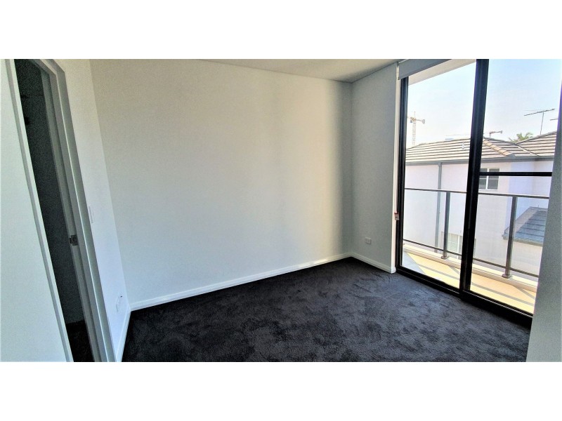 9-13 Patricia St, Mays Hill NSW 2145