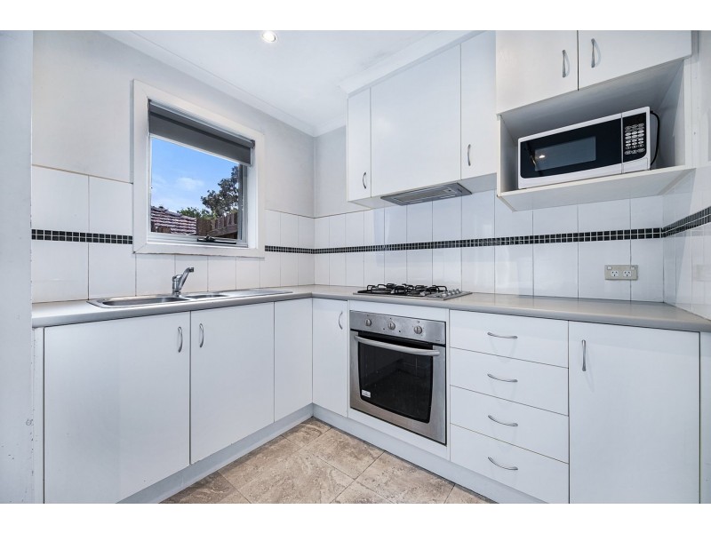 8/51 Station St, Burwood VIC 3125