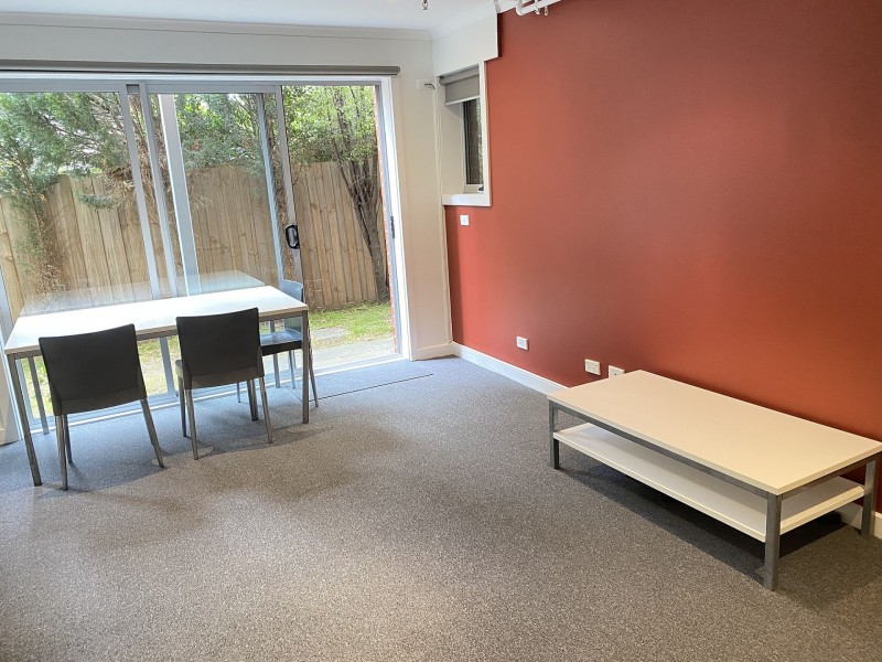 8/51 Station St, Burwood VIC 3125