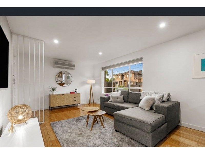 1/2 Campbell St, Heathmont VIC 3135