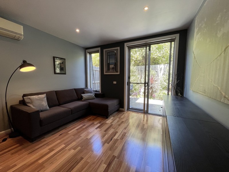 3/237 Hampton St, Hampton VIC 3188