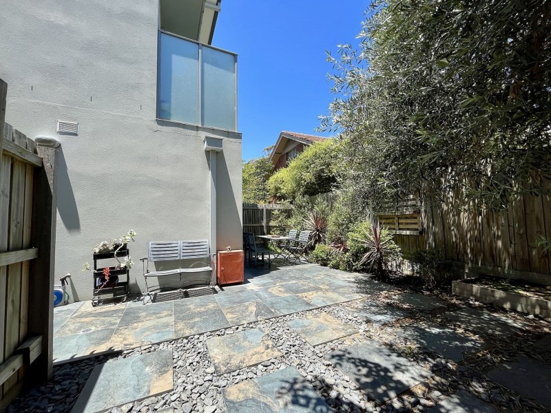 3/237 Hampton St, Hampton VIC 3188