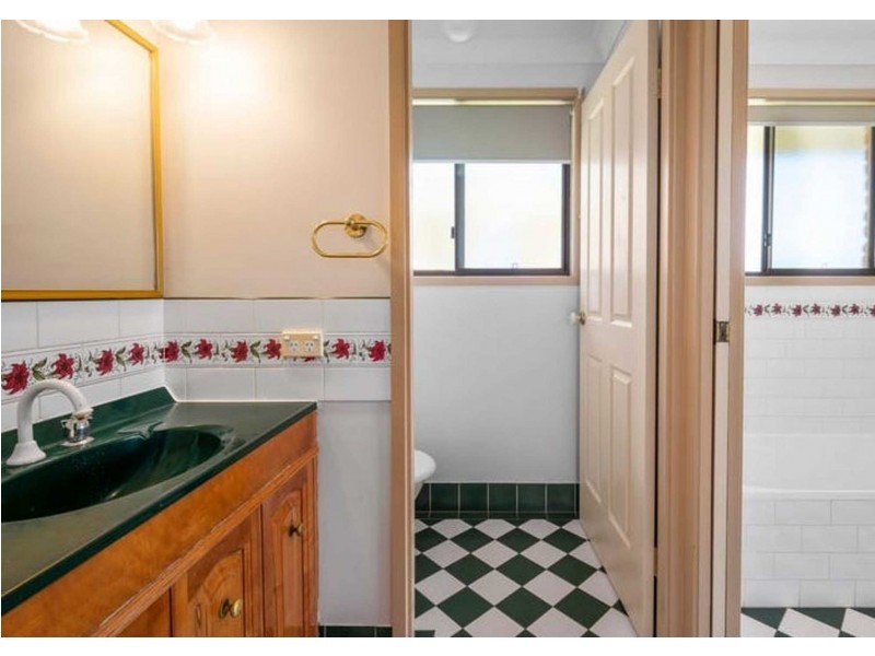 25 Moseley Dr, Boambee East NSW 2452