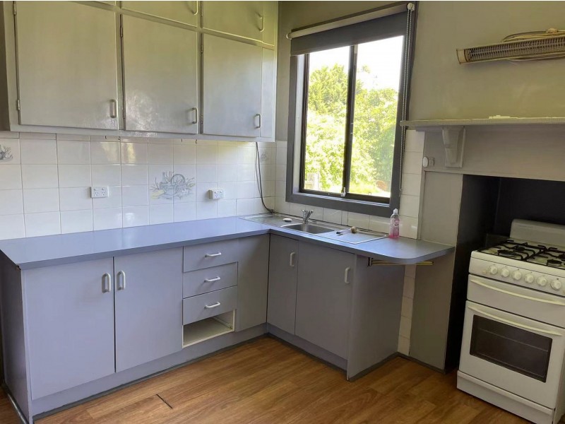 21 Carney St, Nar Nar Goon VIC 3812