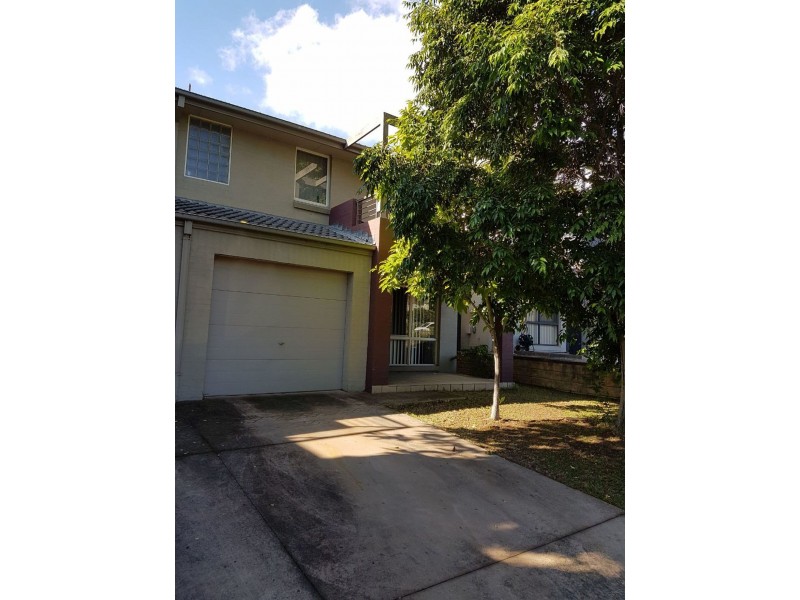 7 Morningside Pde, Holsworthy NSW 2173