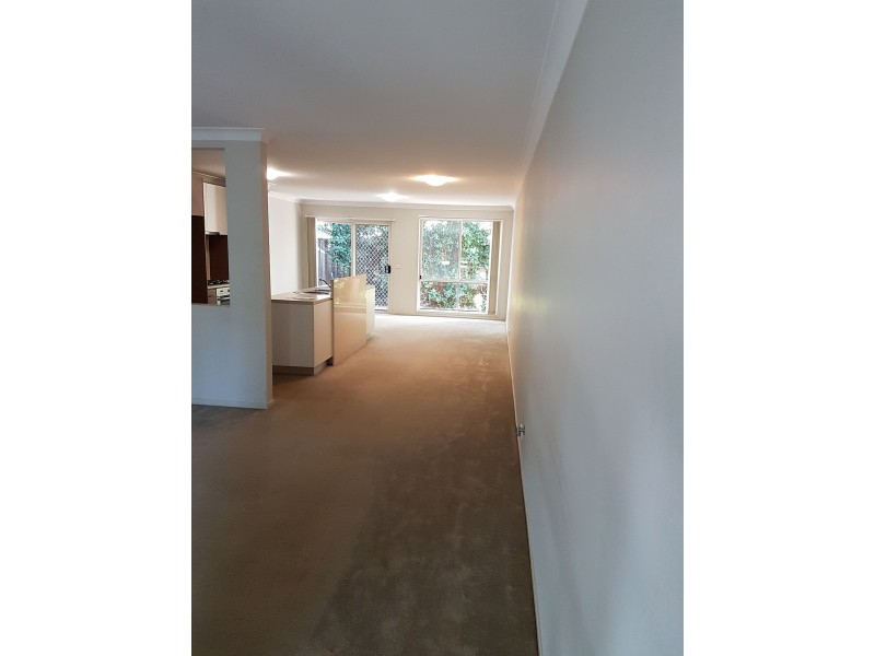 7 Morningside Pde, Holsworthy NSW 2173