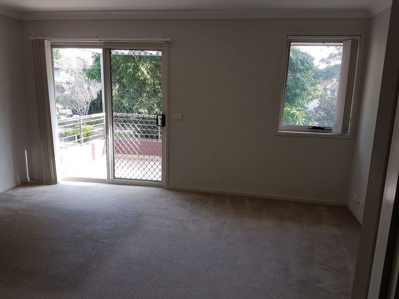 7 Morningside Pde, Holsworthy NSW 2173