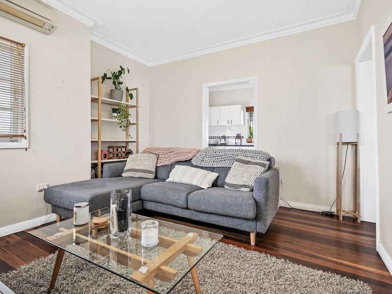 41 Plimsoll St, Greenslopes QLD 4120