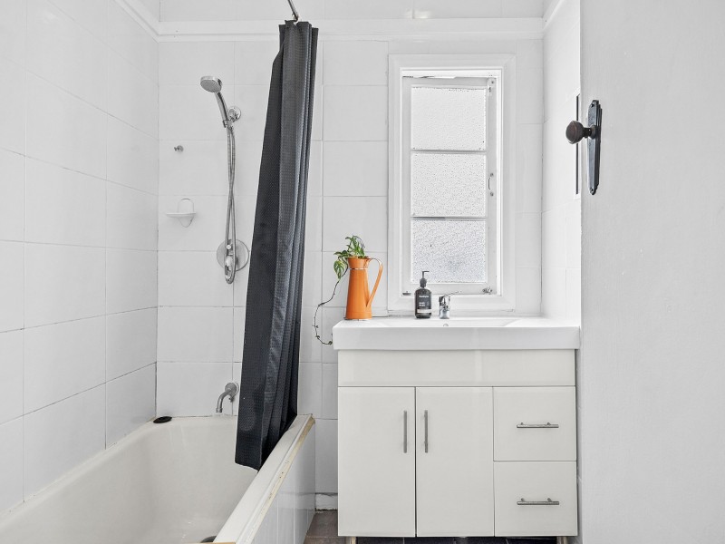 41 Plimsoll St, Greenslopes QLD 4120
