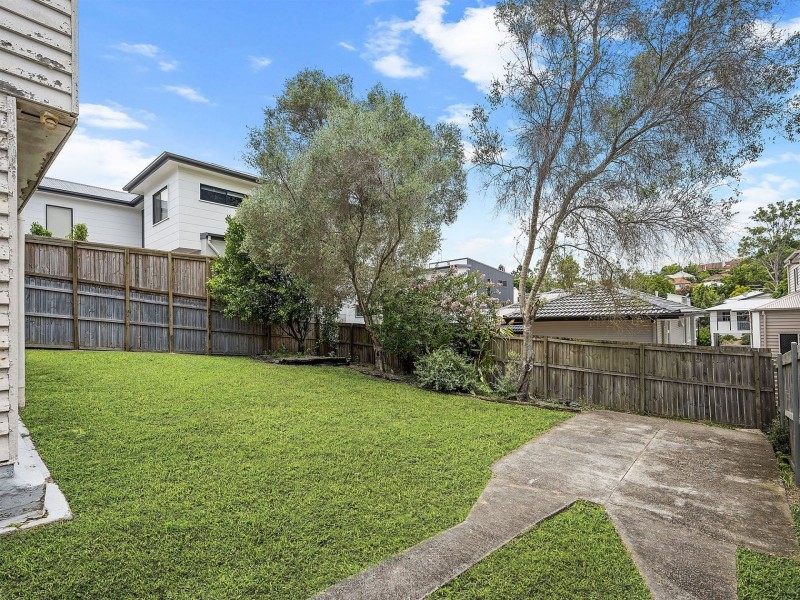 41 Plimsoll St, Greenslopes QLD 4120