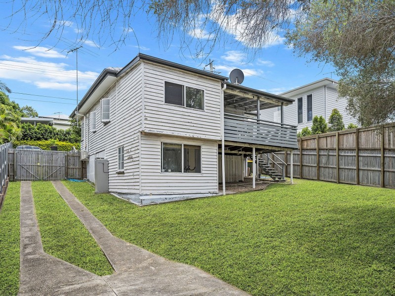 41 Plimsoll St, Greenslopes QLD 4120