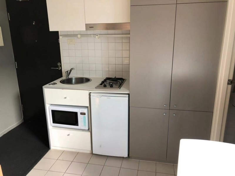 809/9-13 Earl St, Carlton VIC 3053