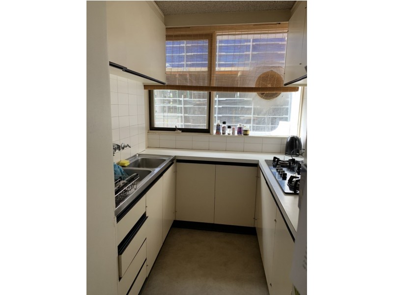 13/8 Sydney St, Prahran VIC 3181