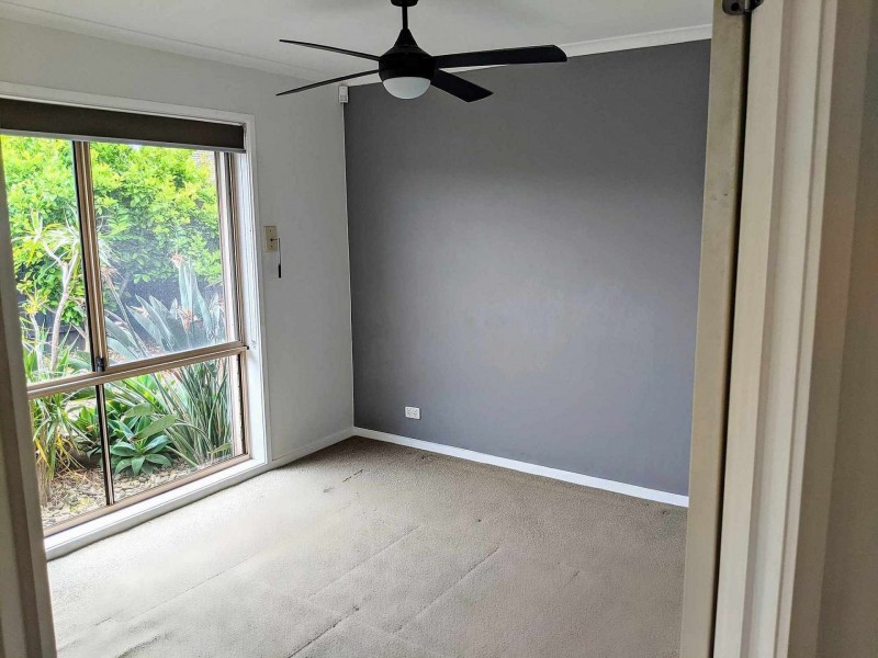 5 Lorraine Cl, Hoppers Crossing VIC 3029