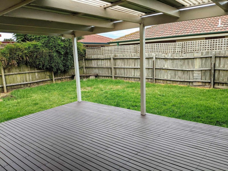 5 Lorraine Cl, Hoppers Crossing VIC 3029