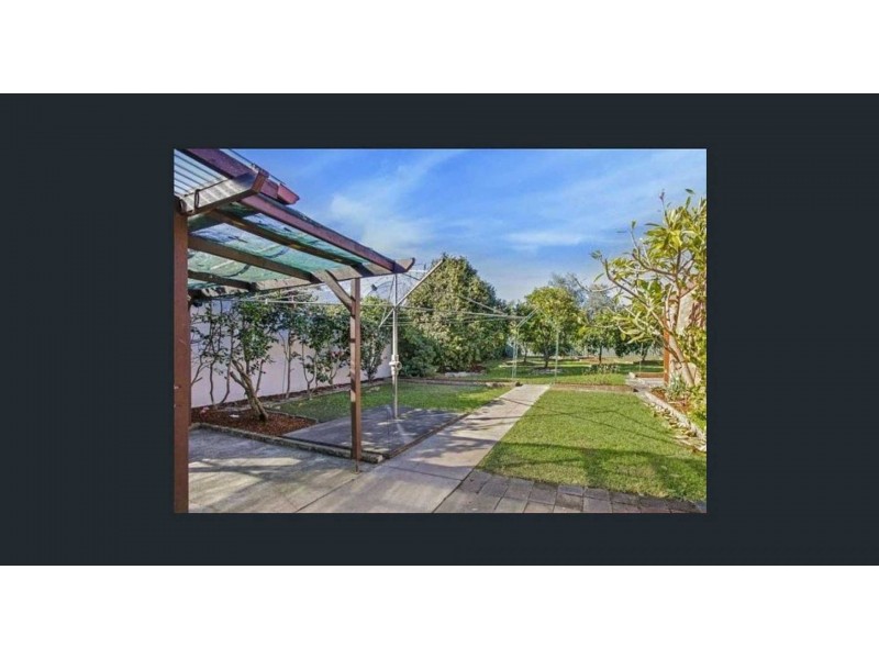 31 Tallawalla St, Beverly Hills NSW 2209