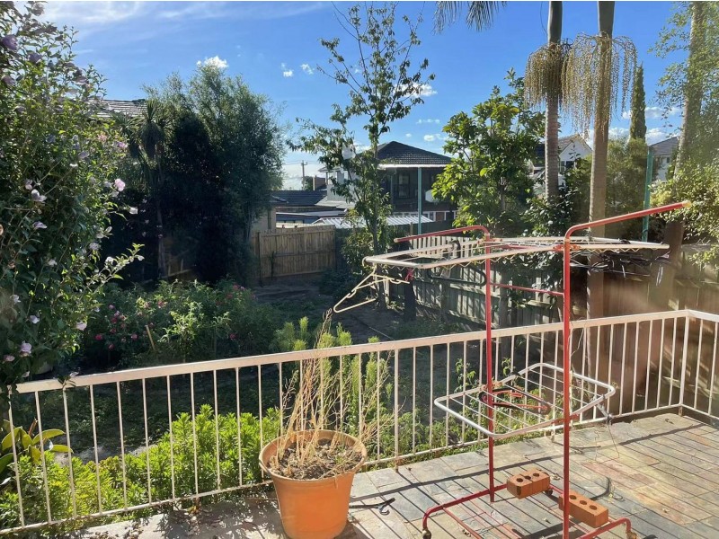 29 Watsons Rd, Glen Waverley VIC 3150