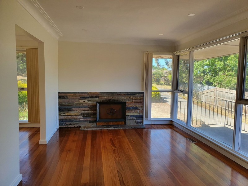 21 St Clems Rd, Doncaster East VIC 3109