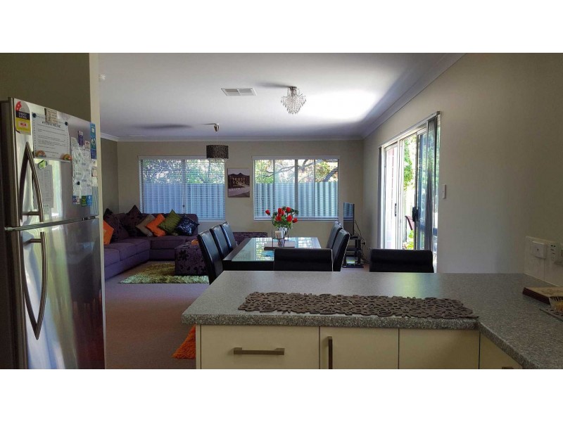 30 Thomas St, Bayswater WA 6053
