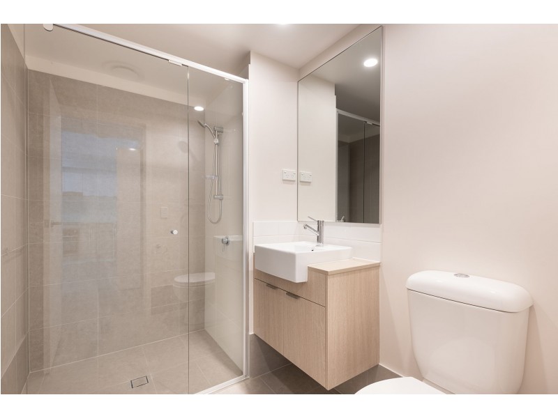 24/10-18 Pikki St, Maroochydore QLD 4558