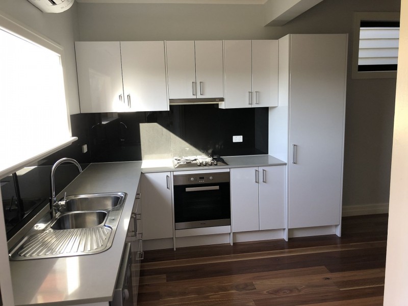 7 Henry St, Kensington VIC 3031