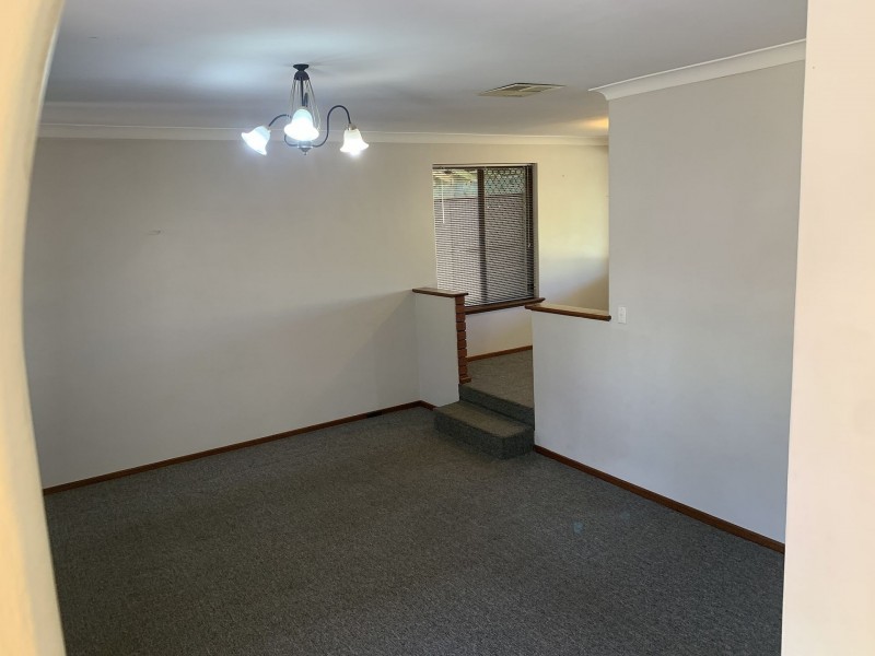 4 Gunida St, Mullaloo WA 6027