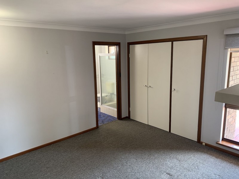 4 Gunida St, Mullaloo WA 6027