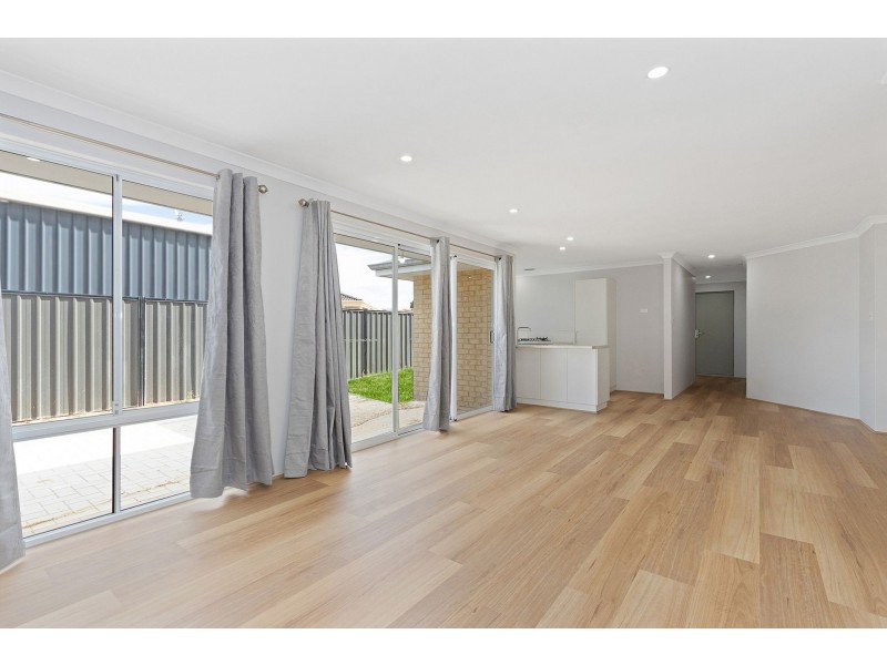 91A Gribble Ave, Armadale WA 6112