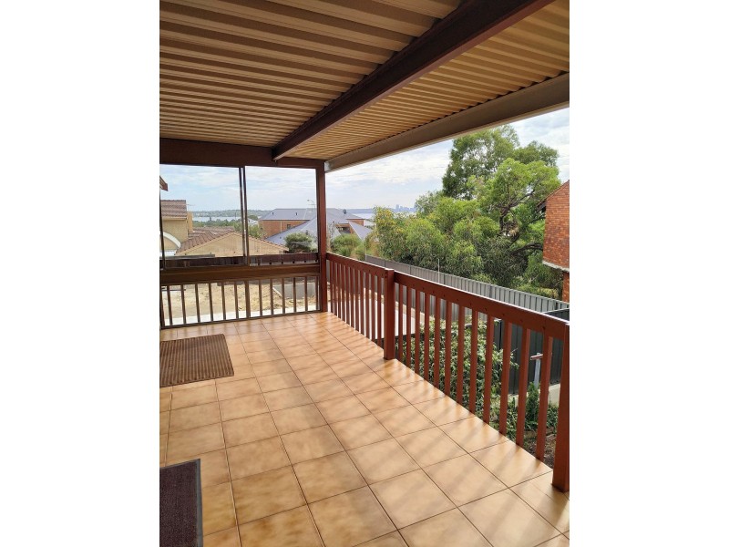 22A Money Rd, Melville WA 6156