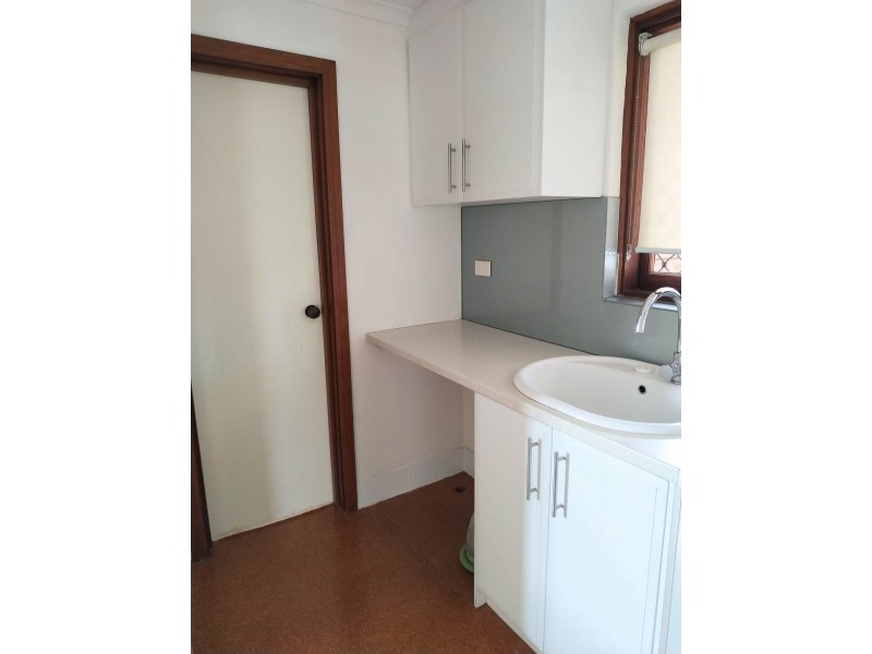 22A Money Rd, Melville WA 6156