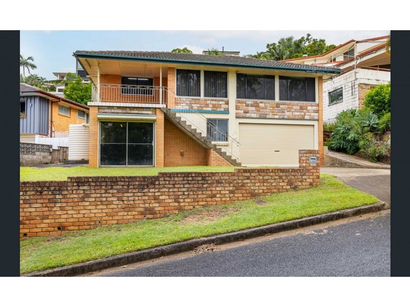 77 Dagmar St, Holland Park West QLD 4121