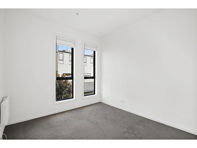 56 Mulberry Ave, Cheltenham VIC 3192