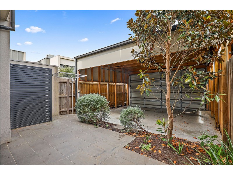 56 Mulberry Ave, Cheltenham VIC 3192