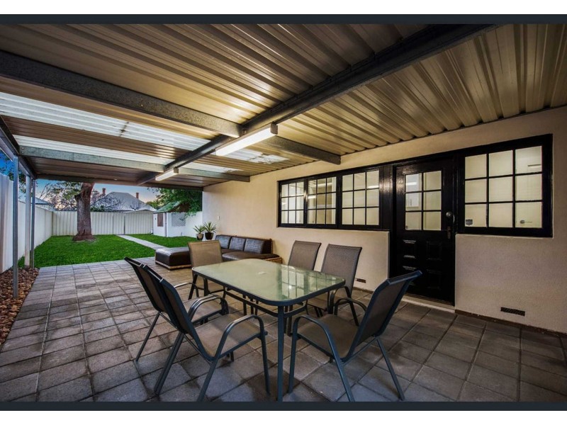 35 Jervois St, Torrensville SA 5031