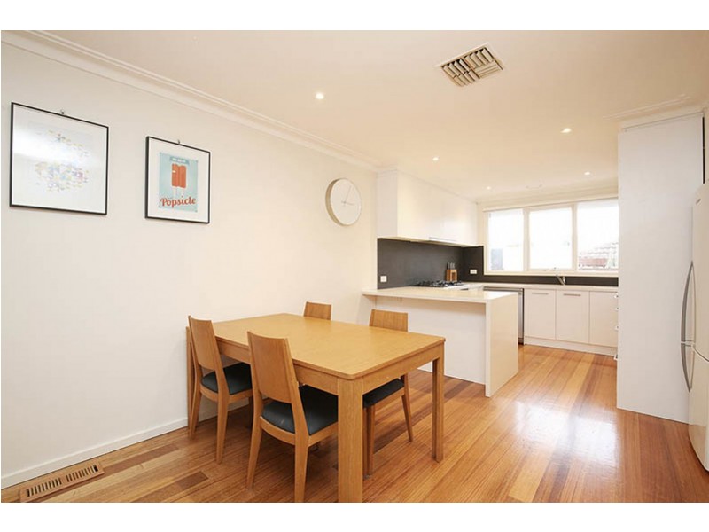 1/11 Iris, Glen Iris VIC 3146