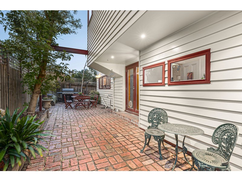 90 Dundas St, Thornbury VIC 3071