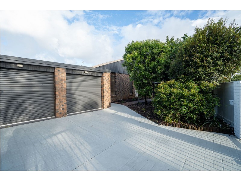 136 Rio Vista Bvd, Broadbeach Waters QLD 4218