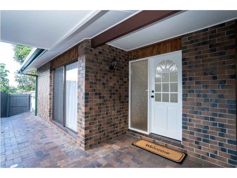 136 Rio Vista Bvd, Broadbeach Waters QLD 4218