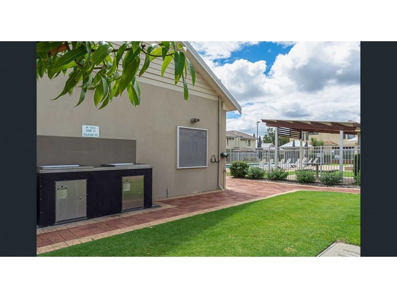 15/61 Elvire St, Viveash WA 6056