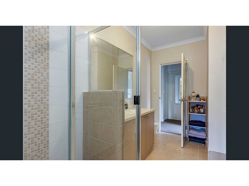 15/61 Elvire St, Viveash WA 6056